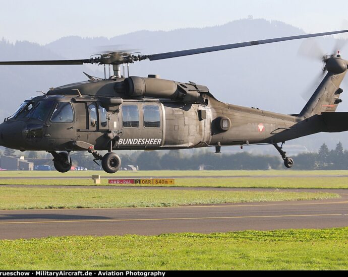 UH60